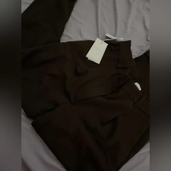 Aritzia Wilfred Dashwood Pant *NWT* - Picture 3 of 5